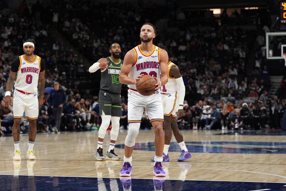 际比赛中夺 际比赛中夺