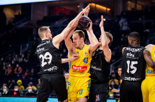 保持冷静 保持冷静