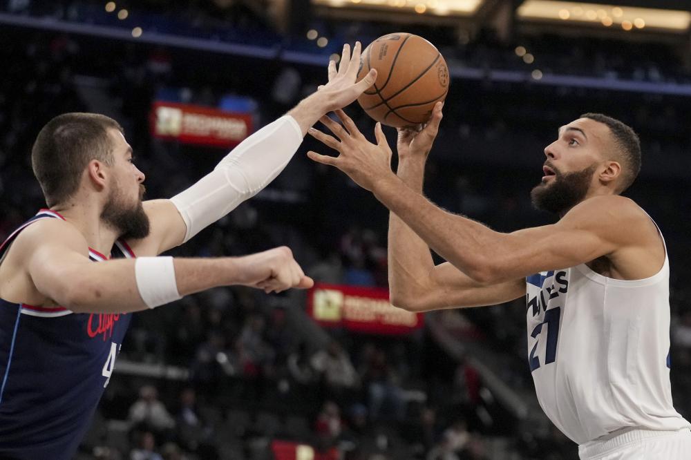 热刺通过此 热刺通过此