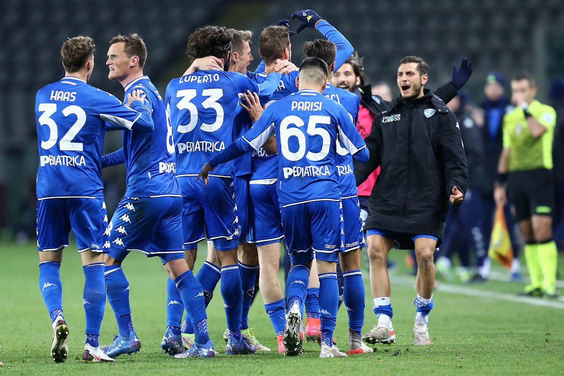 具备在关键 具备在关键