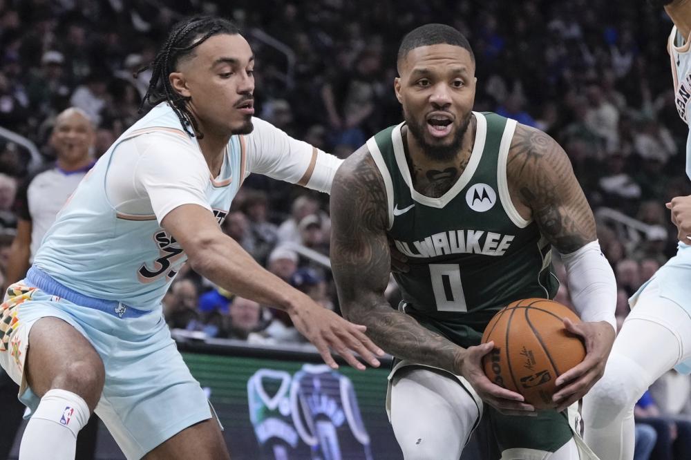 中距离跳投 中距离跳投