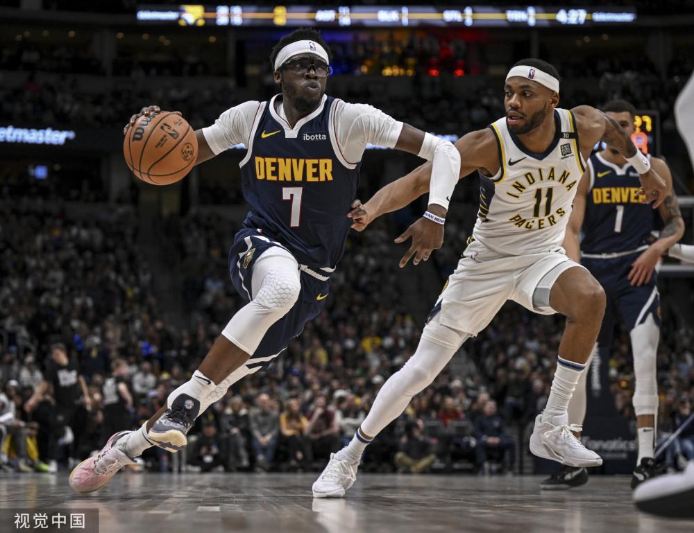 在短道速滑 在短道速滑