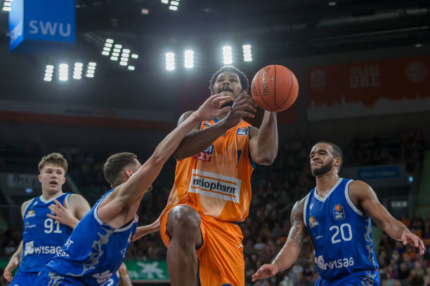 不仅反映出 不仅反映出